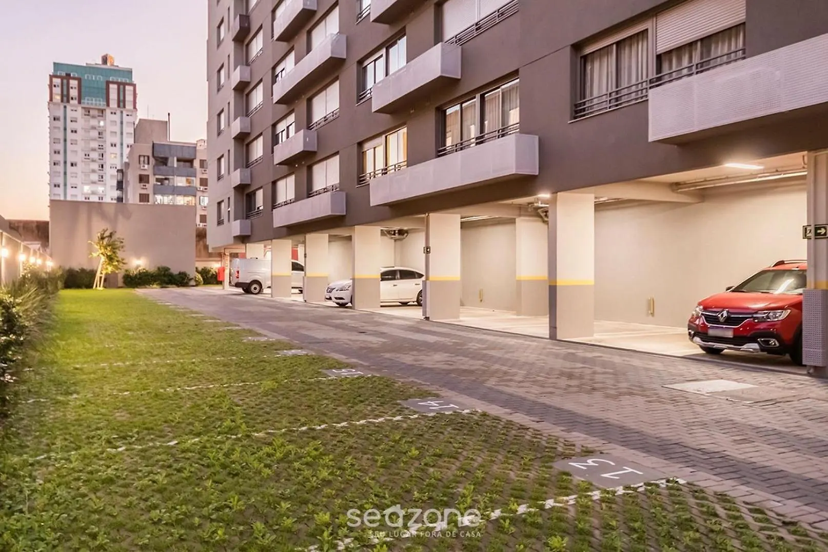 Apartment Estudio Em Predio Com Piscina Em Porto Alegre - Jre Brazil
